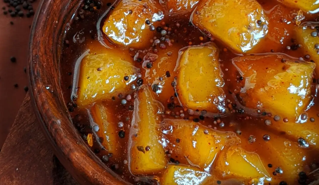 Sweet-and-Spicy-Raw-Mango-Chutney-Recipe-How-to-make-Aam-Ki-Launji